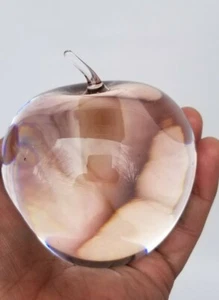RCG Apple Crystal Paperweight Made In Brazil - Picture 1 of 7