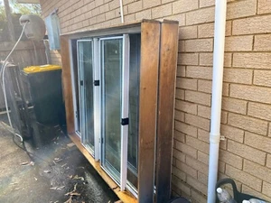 Two Double aluminium windows & Frame for brick veneer houses top condition - Picture 1 of 3