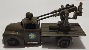 Tekno camion militare con mitra e operatore. Molto raro. Excellent conditions - Foto 1 di 6
