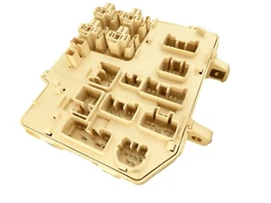 Toyota  82732-07011   Avalon  Instrument Panel Fuse Block  NEW NO BOX - Picture 1 of 11