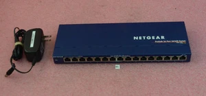 Switch Netgear ProSafe 16 porte 10/100 modello FS116. - Foto 1 di 2