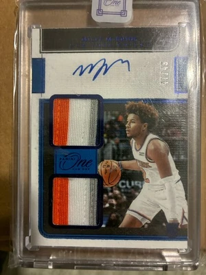 Parche autógrafo azul Miles McBride Panini One Foto 1 de 2