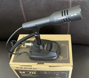 Yaesu M-70 Mikrofon biurkowy kompletny w pudełku - Zdjęcie 1 z 2