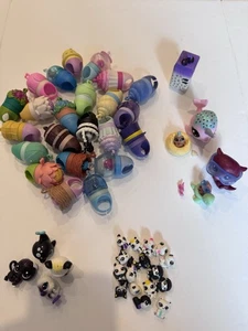 Littlest Pet Shop 23 Anillos Auténticos Cápsulas 16 Minis Adolescentes Más - Imagen 1 de 9