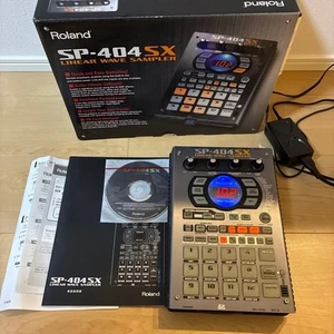 Muestreador Roland SP-404SX con tarjeta SD - Excelente estado probado y funcionando - Imagen 1 de 7
