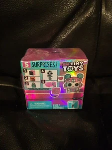 LOL Surprise! Tiny Toys NEW no8 unopened - Picture 1 of 2