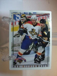 Tarjeta de hockey 1996-97 Topps NHL Picks #99 Rob Niedermayer (2000) - Imagen 1 de 2