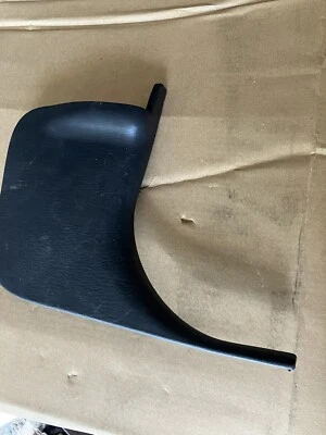 03-05 Dodge Neon Pasajero Derecho Delantero Inferior Panel de Patada Cubierta Borde Foto 1 de 4