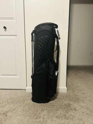 Brand New 2025 Callaway Golf LTD Summit Collection Member Stand Bag Black - Image 1 of 4
