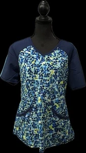 Cherokee Infinity Printed (SHMD) Contemporary Size Medium Scrub Top - Picture 1 of 1