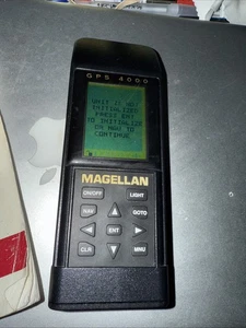 Magellan GPS 4000 satellite navigator - Picture 1 of 3