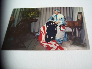 MAKING OF THE FLAG BETSY ROSS POSTCARD museum scene - Picture 1 of 2