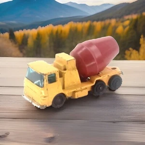 Husky Cement Truck ERF 66GX Die-Cast Metal & Plastic 1960s - Picture 1 of 7