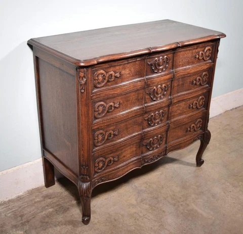 *Antique French Louis XV Oak Dresser/Commode/Chest of Drawers Highly Carved Cover