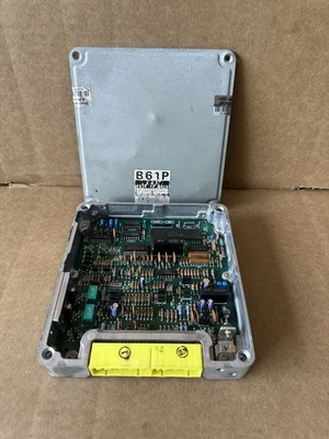 Computadora MAZDA MIATA M/T 1990-1991-1992-1993 MOTOR 1,6 L ECU ECM B61P 18 881 Foto 1 de 4