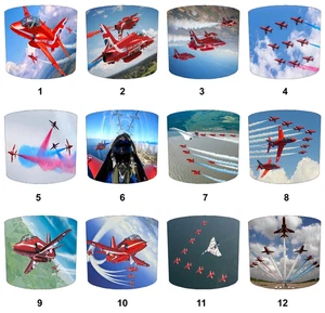 Rote Pfeile Lampenschirme passen zu Tapeten Wandbilder Bettdecken Kissen rote Pfeil Ebenen. - Bild 1 von 13