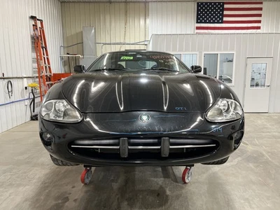 CUBIERTA PARACHOQUES DELANTERO JAGUAR XK8 97-00 CON LUCES ANTRACITA MICA PED (DEFECTOS DE PINTURA) Foto 1 de 4