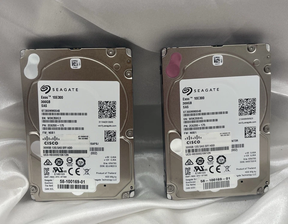 Seagate Exos 10E300 2pk ST300MM0048 300 GB SAS 3 2.5 in Enterprise Drive New - Image 1 of 2