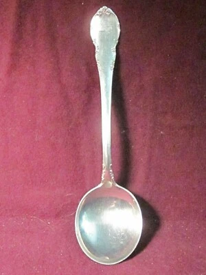 CUCHARA SOPERA TAZÓN REDONDO VICTORIANA MODERNA STERLING LUNT 6 1/4" 38 g sin monograma Foto 1 de 3
