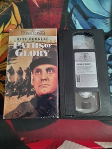 Paths Of Glory (VHS, 1997) Kirk Douglas Stanley Kubrick Film - Picture 1 of 5