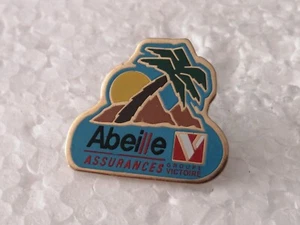 Pin's Pins Pin Assurance France LOGO "ABEILLE Victoire" - Imagen 1 de 1