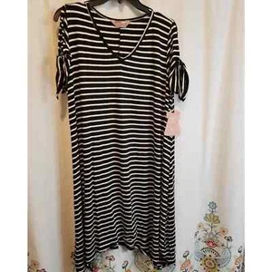 𝅺SJS New black and white cold shoulder striped super soft dress size 2x new!! - Picture 1 of 5