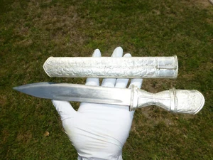 Antique Tibetan Warrior Dagger Knife Khampa Tibet Sword Ke Tri - Picture 1 of 13