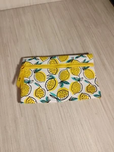 Ipsy April 2019 Lemon Lemons Cosmetic Makeup Bag Toiletry Travel Zipper Pouch - Picture 1 of 5