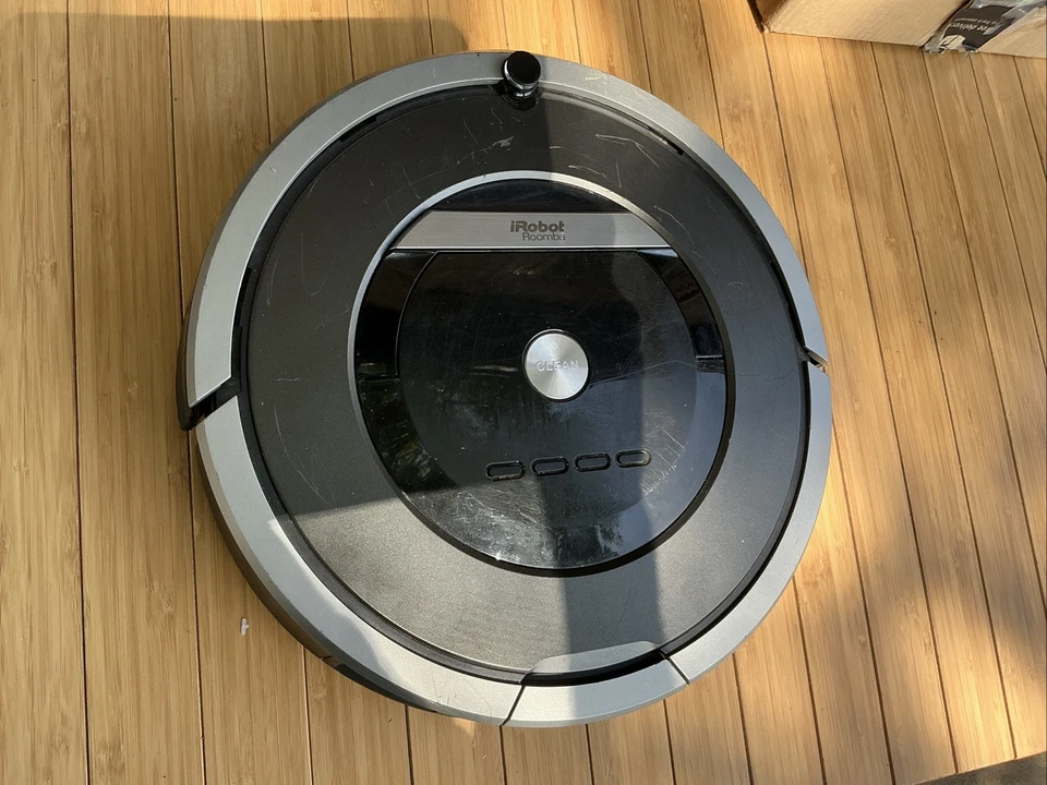 Robot aspirador iRobot Roomba 870 para piezas Foto 1 de 4