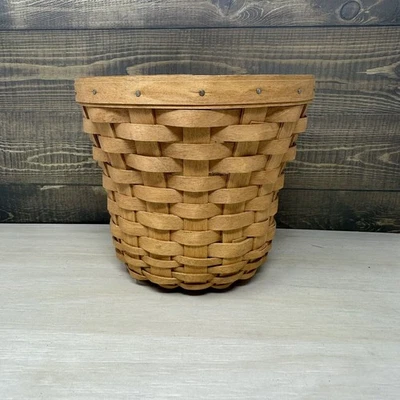 2003 Longaberger Bouquet Basket with Protector - Image 1 of 4