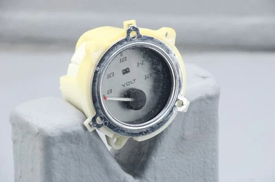 Harley Road Glide 2018 conjunto de voltímetro medidor de voltaje de batería 70900166 #3982 Foto 1 de 4