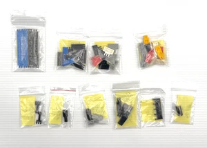 Mixed Lot of Genuine LEGO Finger Connectors Vintage Hinge Plates Hinge Arms - Picture 1 of 1