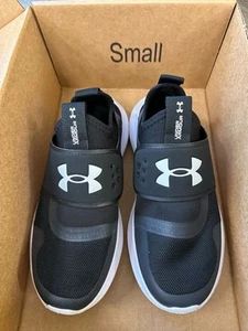 Under Armour shoes Kids Small - Picture 1 of 5
