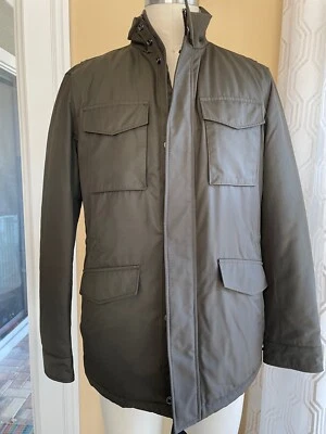 Parka acolchada Hugo Boss para hombre verde oscuro de algodón centinado, tallas 40 Foto 1 de 4