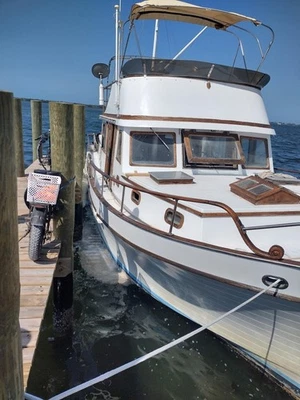 1979 Marine Trader Trawler 43' w/ Title - Image 1 of 4