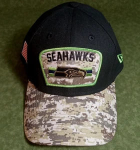 Gorra Seattle Seahawks New Era Salute to Service Camuflada Ajuste Flexible L/XL NFL Negra - Imagen 1 de 7