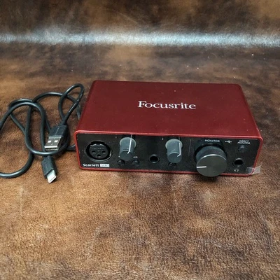 Focusrite Scarlett Solo USB Audio Interface Mic Preamp (Gen 3) - NWOB Never Used - Image 1 of 2