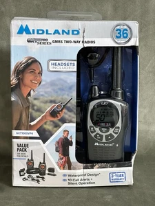 Midland GXT1000VP4 Black Waterproof Design GMRS Two Way Radios 2 Pack 36mi Range - Picture 1 of 2
