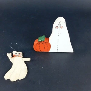 Halloween Wood Carved Ghosts 1 Stand with Pumpkin 1 Hangs - Picture 1 of 7