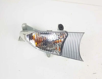 Freccia Anteriore Sinistra SUZUKI BURGMAN UH 125 200 2006>2012 - Immagine 1 di 4