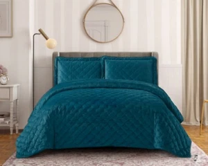 Velmoire Embroidered Luxury Velvet Throw Bedspread Bedding King &Pillowshams - Picture 1 of 8
