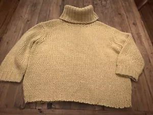 J Crew Women’s Chunky Knit Turtleneck Sweater Size Medium Oversized Pullover - Picture 1 of 18