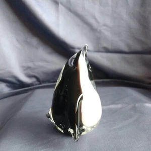 Murano Stil schwarz & weiß Pinguin Briefbeschwerer 3" hoch gebraucht - Bild 1 von 5