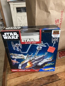 Hot Wheels Star Wars Rebels Transport Attack Play Set With Die Cast Ghost~Mattel - Picture 1 of 2