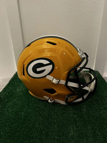 Riddell Green Bay Packers Speed Replica Football Helmet - Yellow Cover