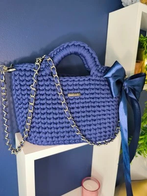 Lovely handmade clutch shoulder bag - Image 1 of 4