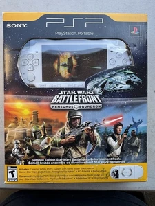 NEW Sony PSP 2000 Star Wars Battlefront Renegade Squadron Edition System Console - Foto 1 di 6