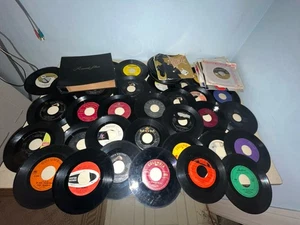 Bulk LOT OF 100 Plus + Vintage RECORDS 45 RPM  7" Various Artists - Bild 1 von 21