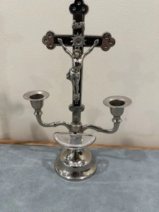 Kruzifix Kerzenhalter und Weihwasserbrunnen - Bild 1 von 1