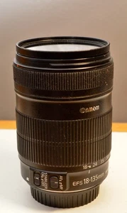 Canon EF-S 18-135mm f/3.5-5.6 IS Zoom Lens - Picture 1 of 6